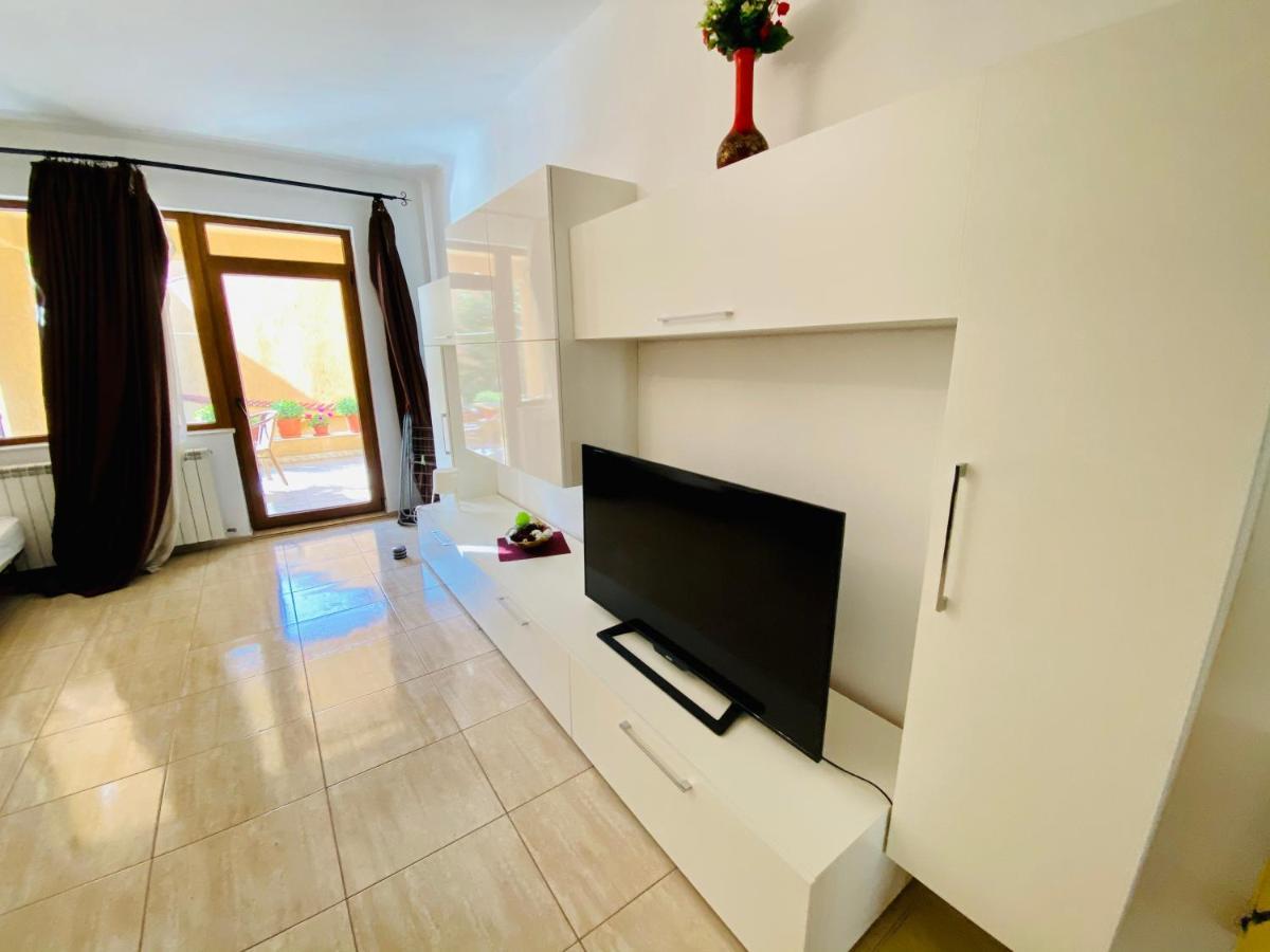 Апартаменты Apartament Central Констанца Экстерьер фото